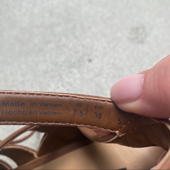 Call It Spring lace up heeled sandals - Picture 3 of 7